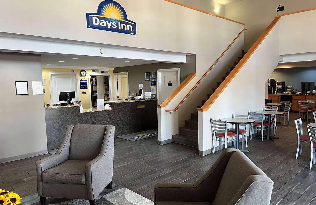 Days Inn By Wyndham Hays-1