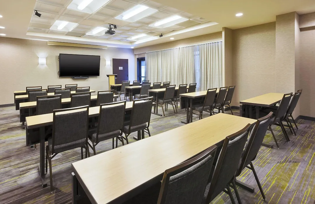 Courtyard By Marriott Secaucus Meadowlands-1