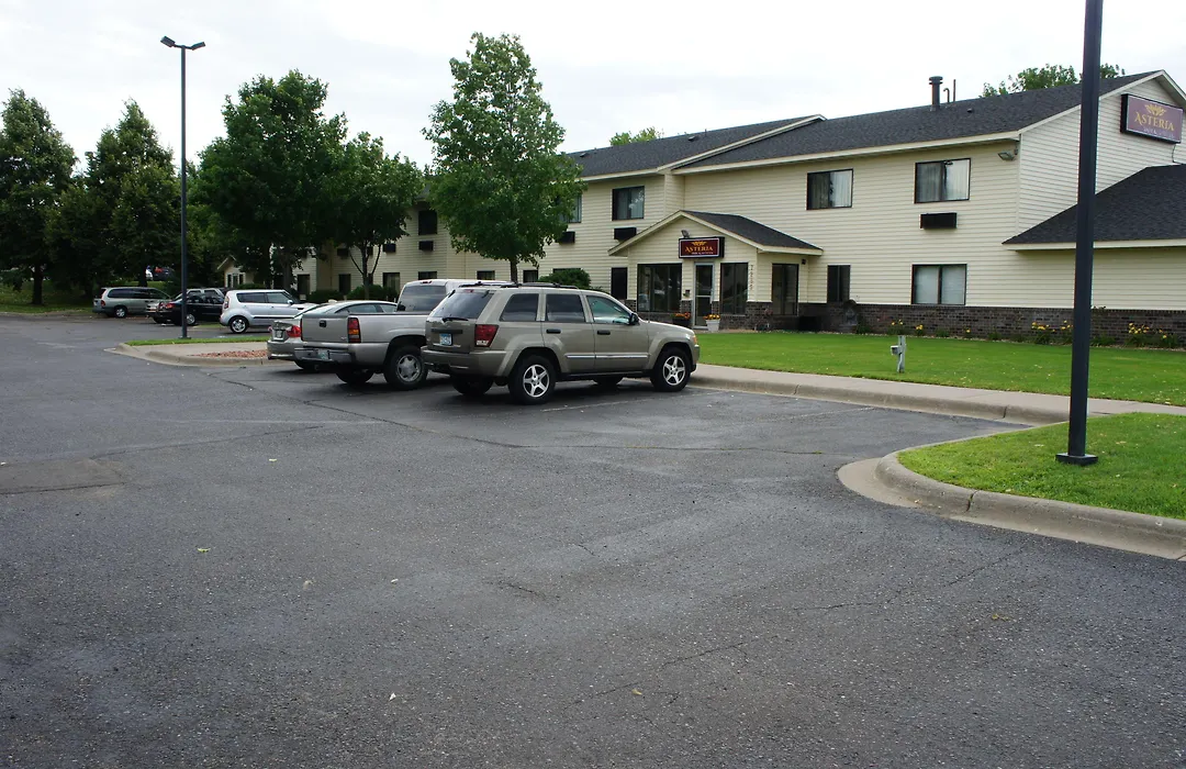 Coratel Inn And Suites Maple Grove-1