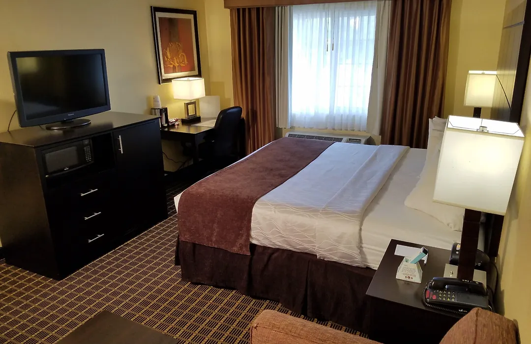 Quality Inn & Suites Morgantown - University Area-1