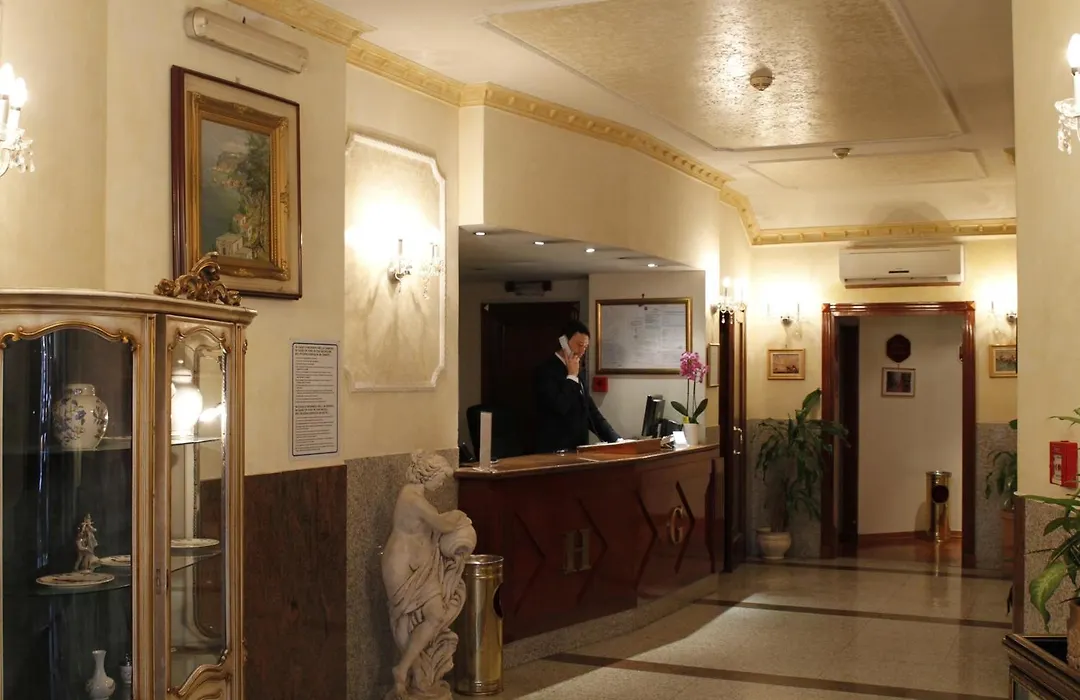 Hotel Genio-1