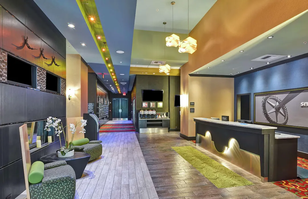Hampton Inn & Suites Crabtree-1