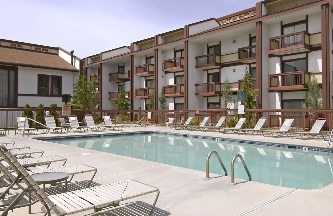 Red Lion Hotel Wenatchee City Center-1