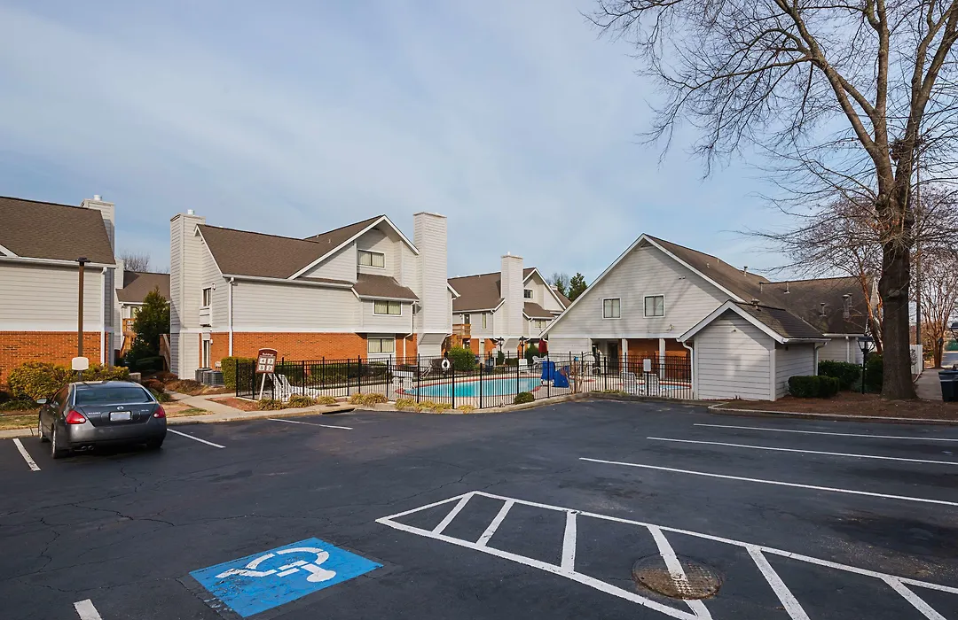 Studio 6 Extended Stay - Greensboro, Nc-1