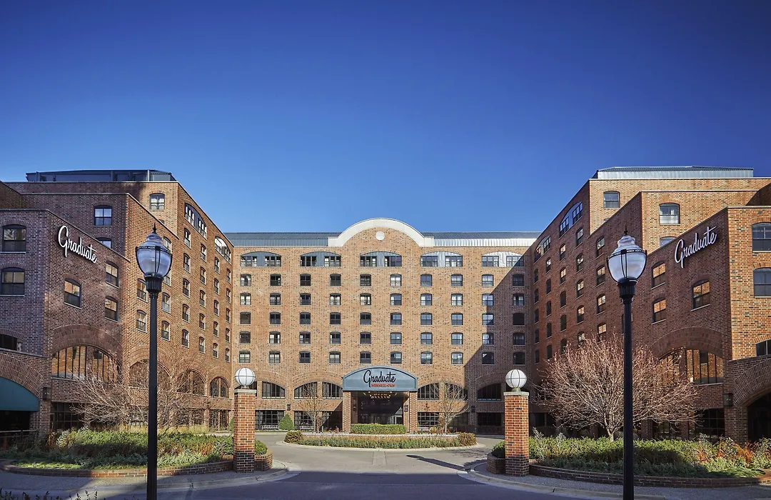 Graduate By Hilton Minneapolis-1