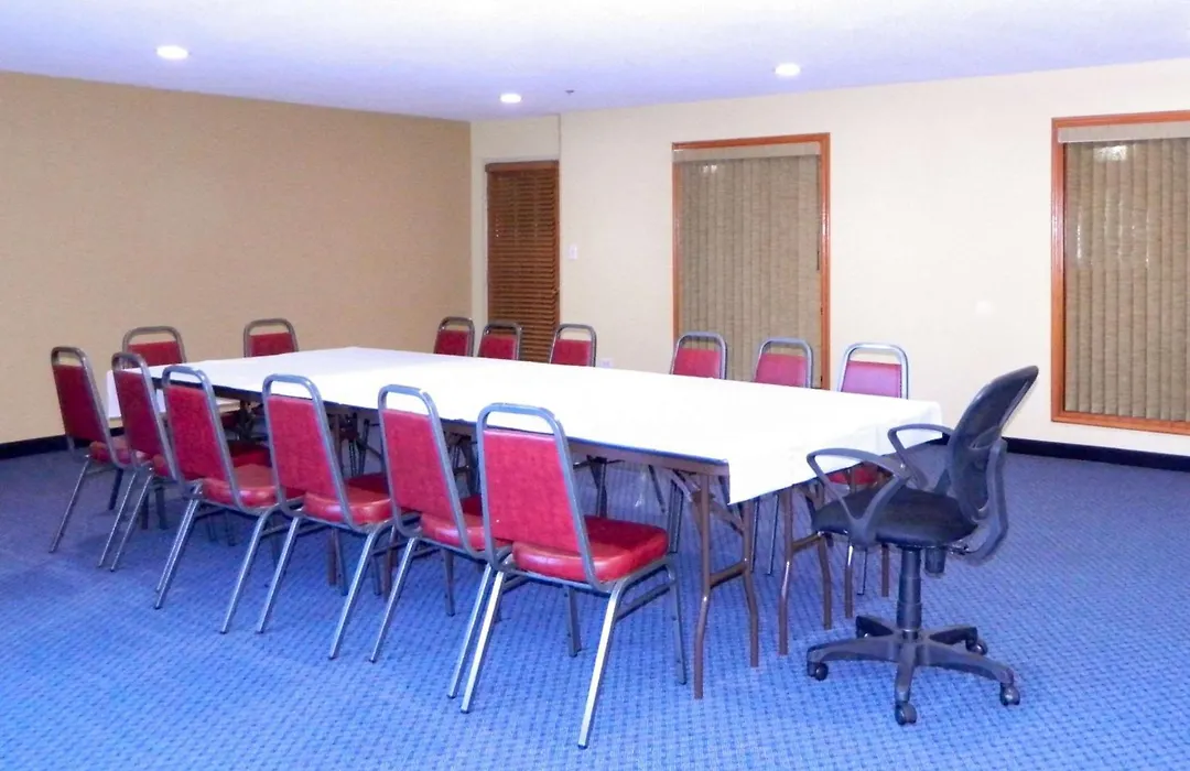Quality Inn Ottawa Near Starved Rock State Park-1