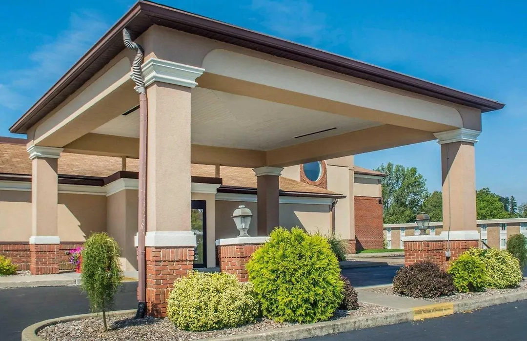Quality Inn Lockport-1
