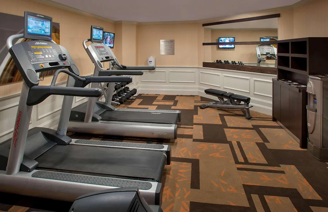 Sonesta Select Tinton Falls Eatontown-1