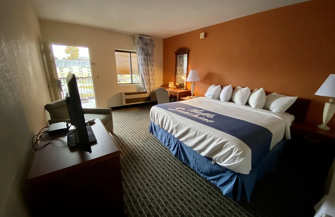 Days Inn By Wyndham Morehead-1