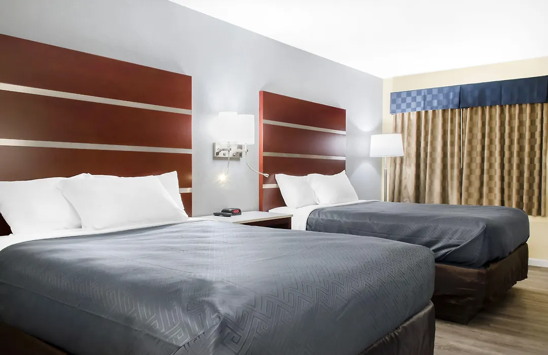 Escape Inn Hershey-1