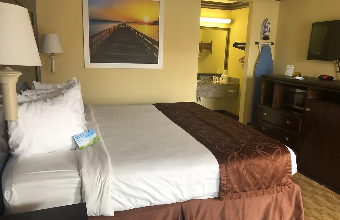 Days Inn By Wyndham Lake Charles-1