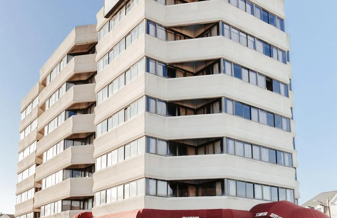 Stamford Suites (Adults Only)-1