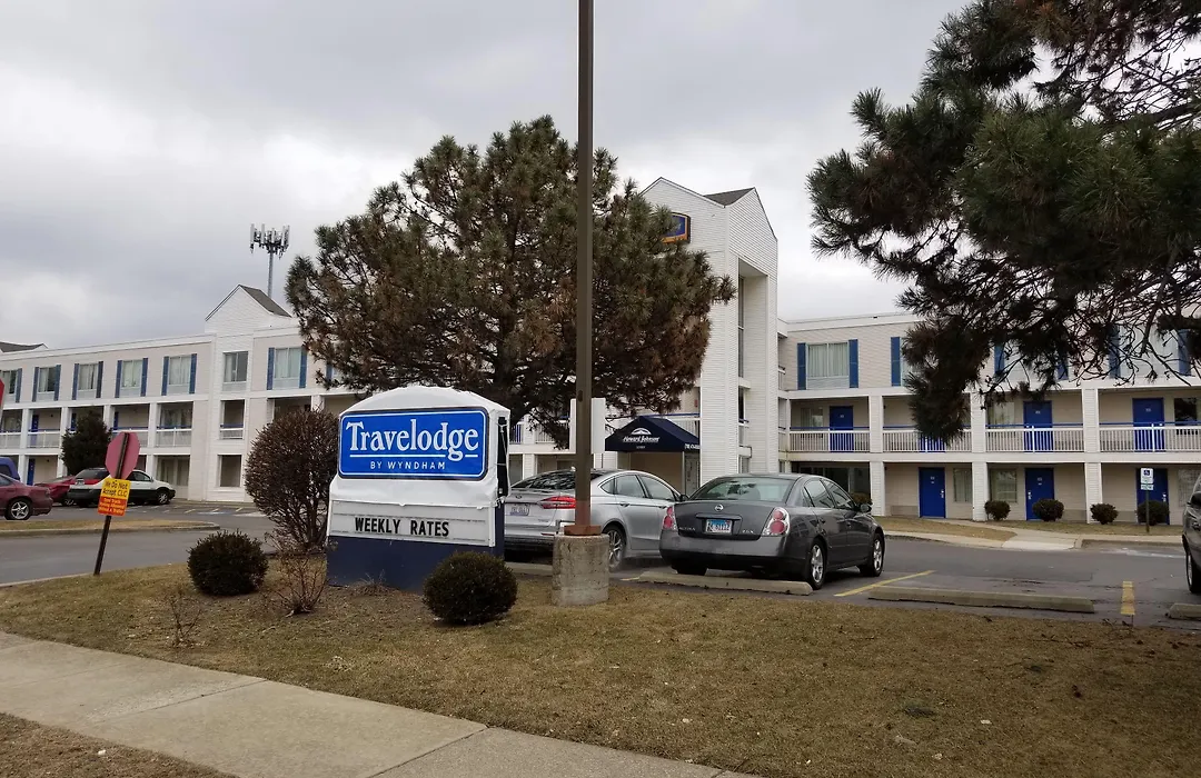 Travelodge By Wyndham Lansing Il-1