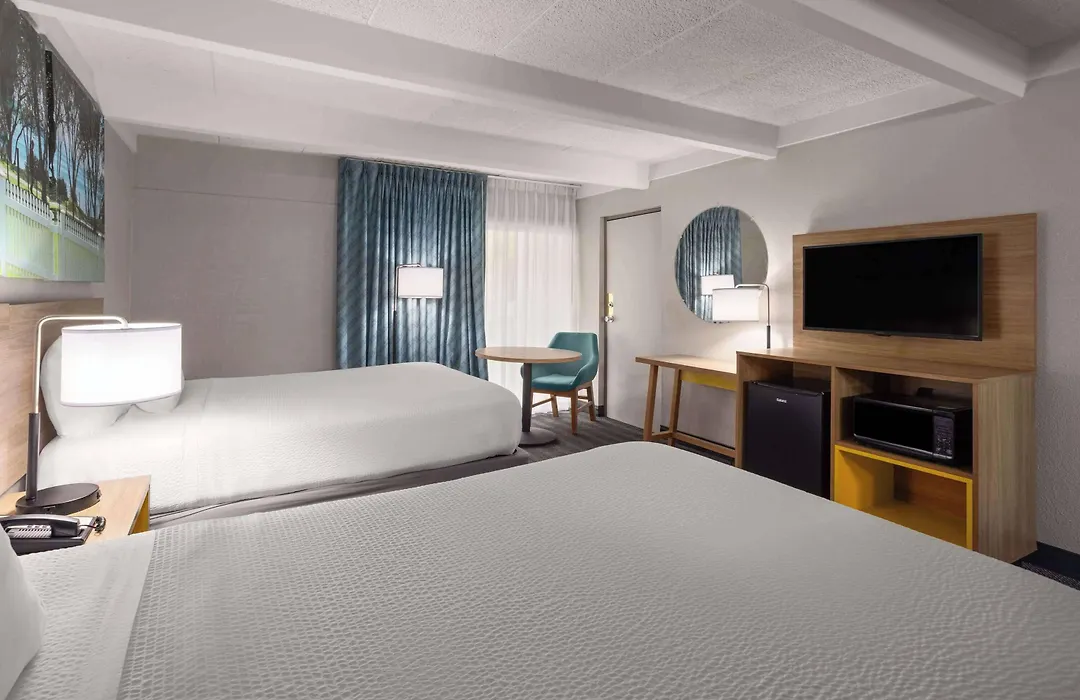 Days Inn By Wyndham Ann Arbor-1