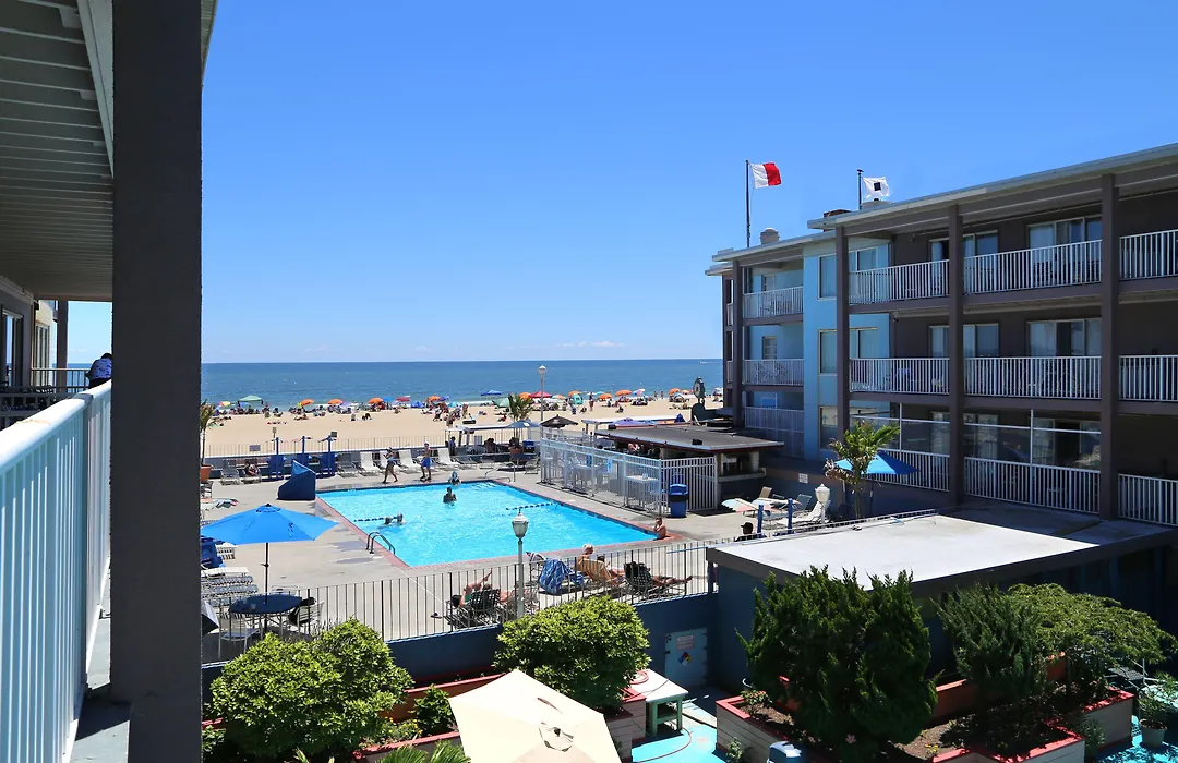 Flagship Oceanfront-1