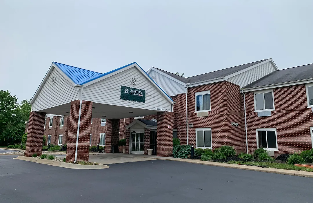Hometowne Studios By Red Roof East Lansing - Okemos-1