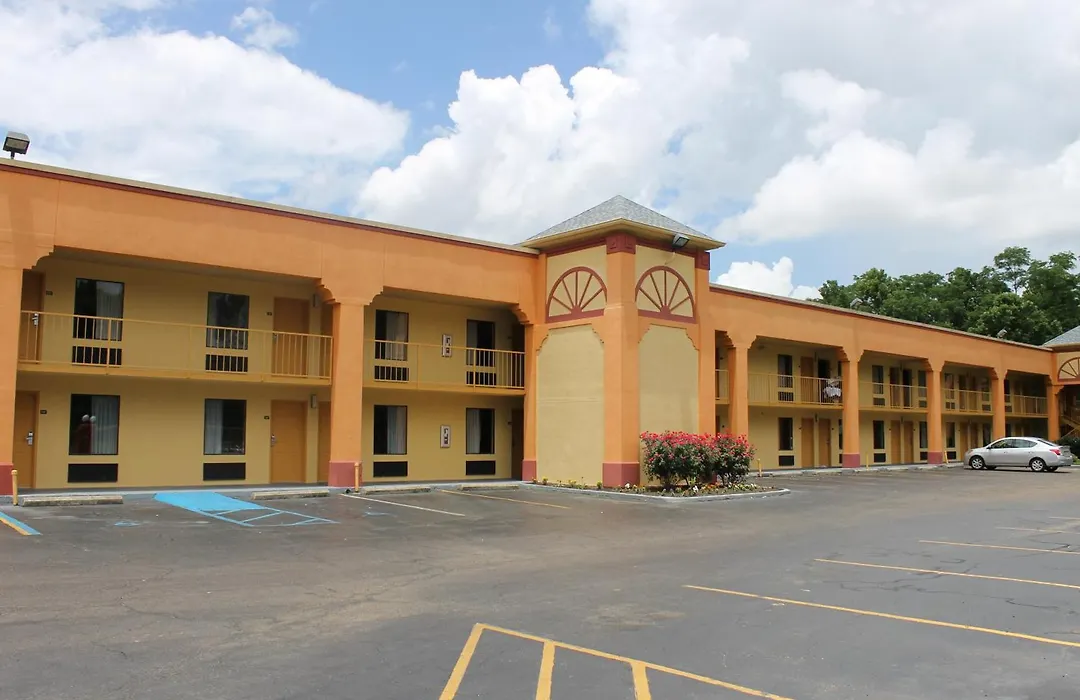 Howard Johnson By Wyndham Vicksburg-1