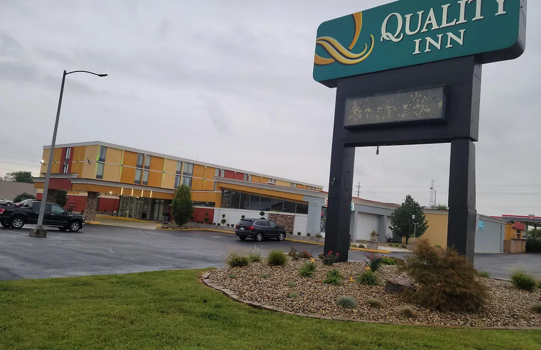 Quality Inn Terre Haute University Area-1