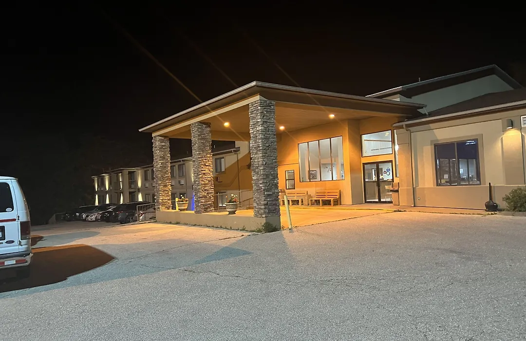 Days Inn By Wyndham Boonville-1