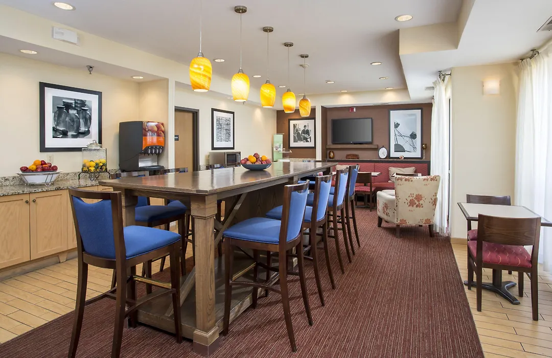 Hampton Inn Shawnee-1