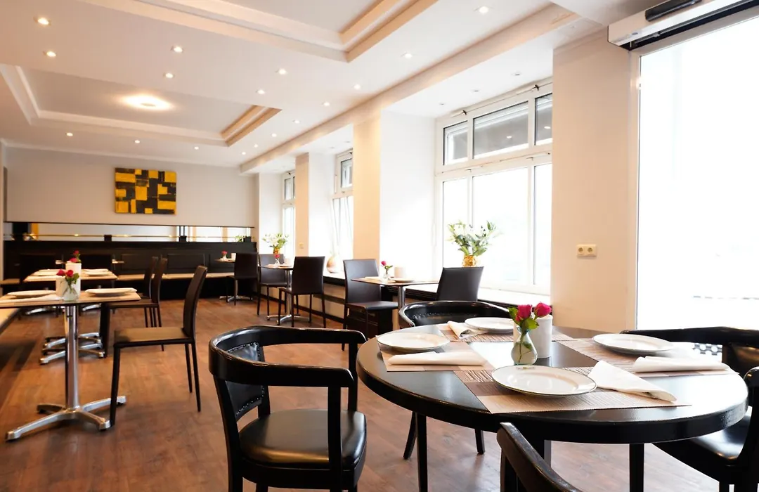 Hotel Bayerischer Hof-1