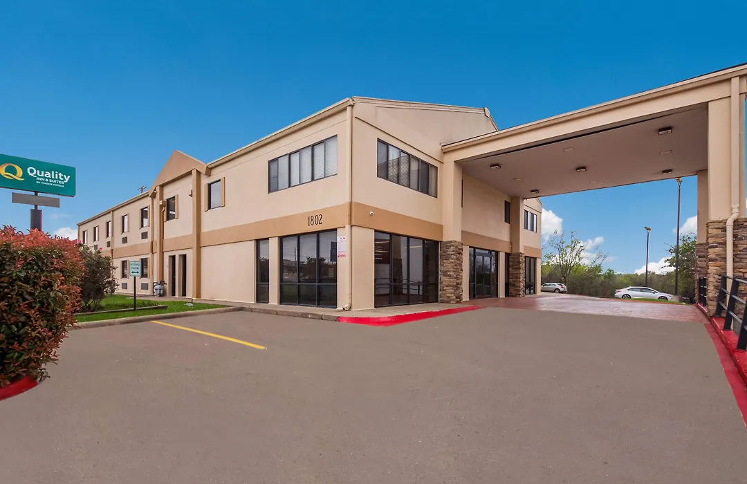 Quality Inn & Suites Round Rock-1