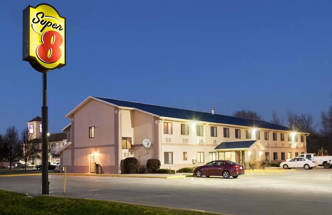 Super 8 By Wyndham Danville-1