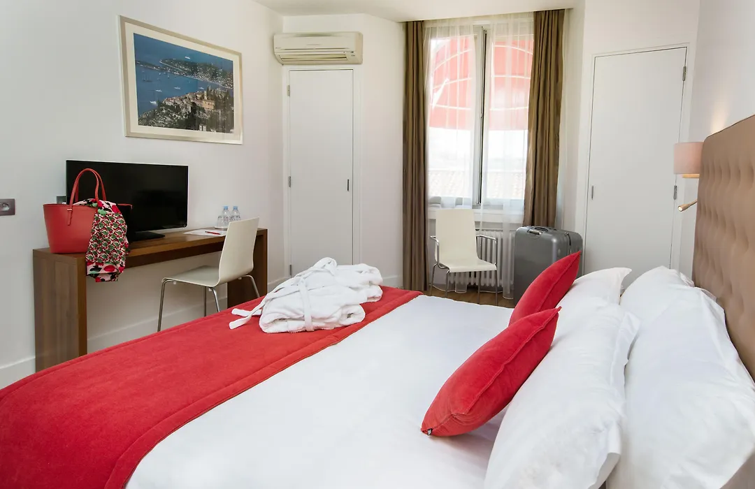 Hotel De France-1