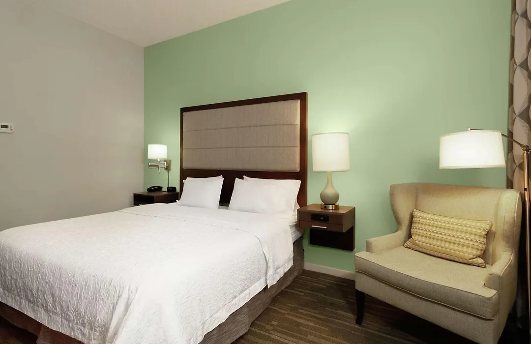 Hampton Inn Melbourne-1
