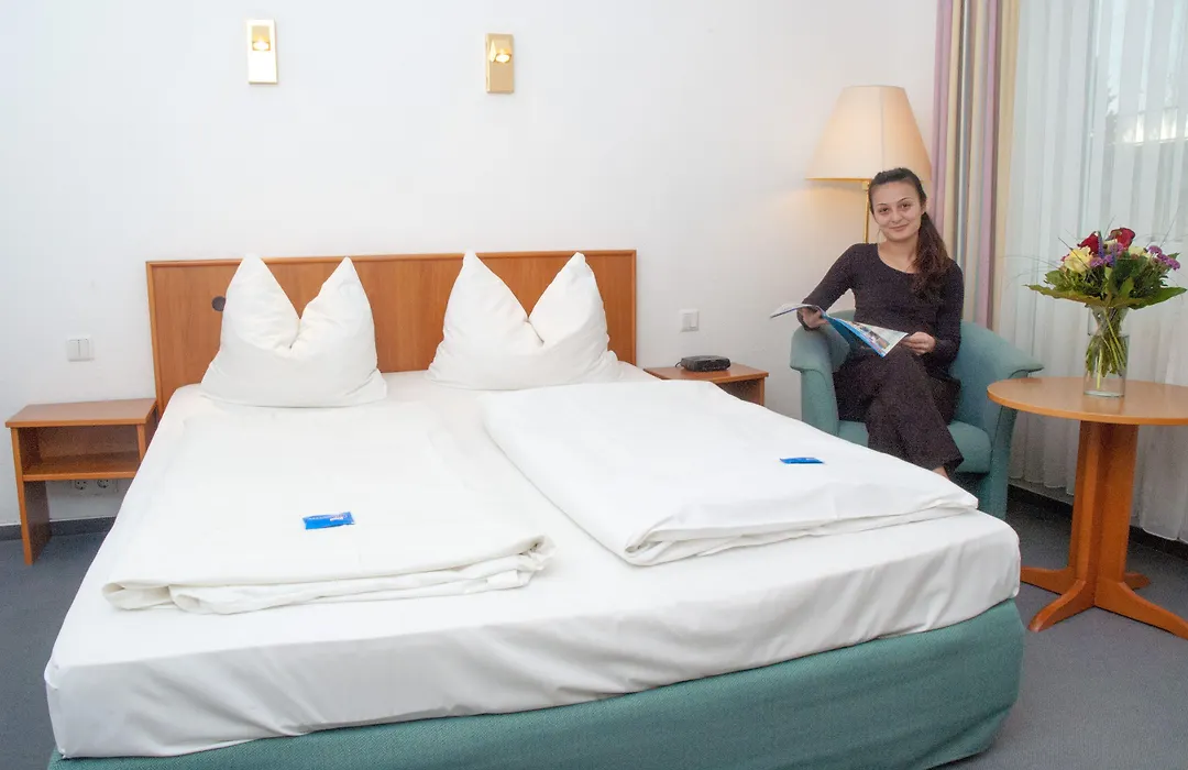 Kempe Komfort Plus Hotel-1