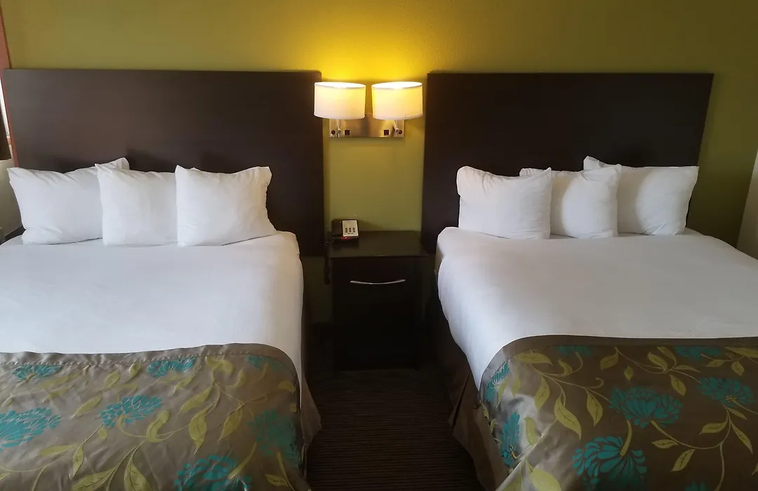Baymont By Wyndham Eau Claire Wi-1