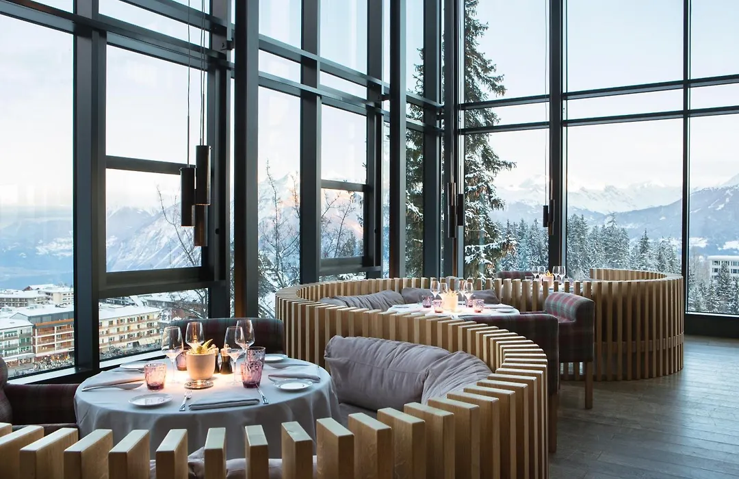 Crans Ambassador-1