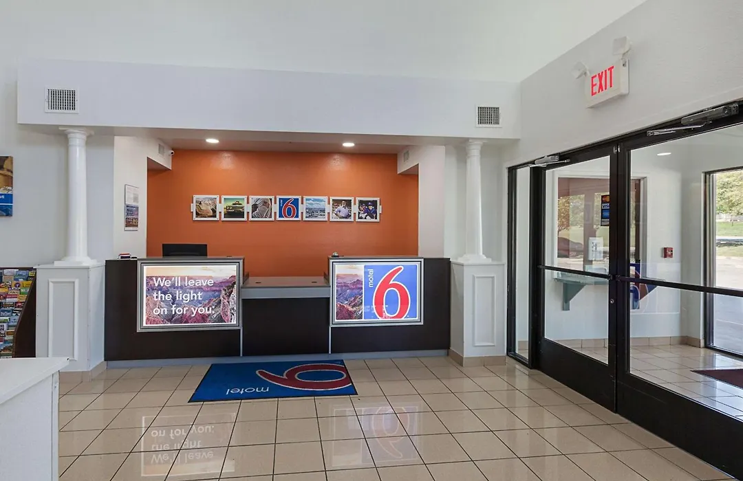 Motel 6-Bedford, Tx - Fort Worth-1