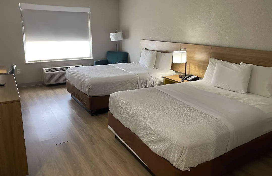 Days Inn By Wyndham Dallas Garland West-1