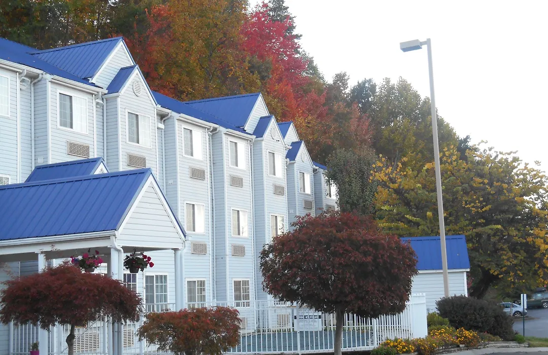 Guest Inn Pigeon Forge-1