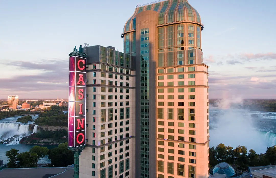 Skyline Hotel & Waterpark-1