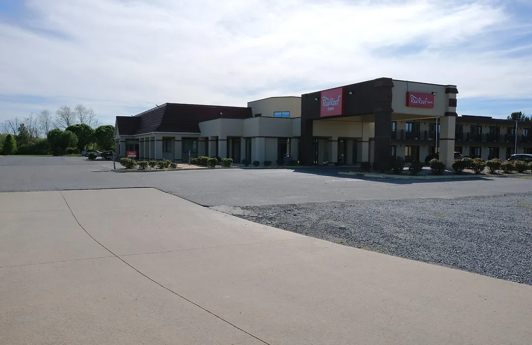 Red Roof Inn Staunton-1