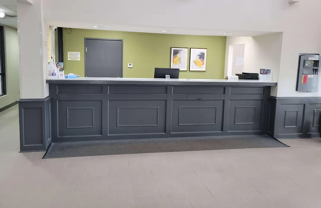 Super 8 By Wyndham Aurora/Naperville Area-1