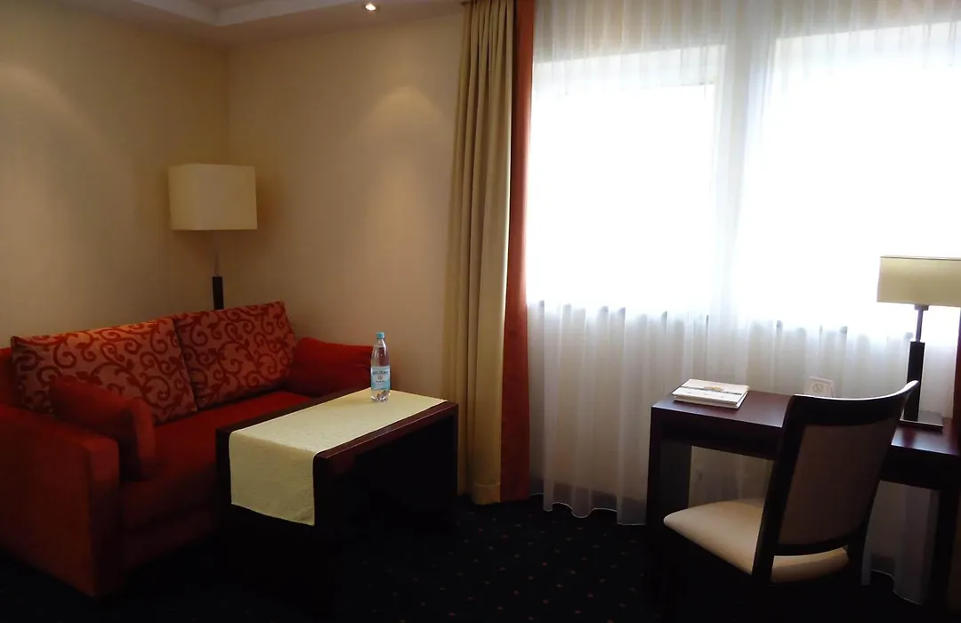 Akzent Hotel Löwen-1