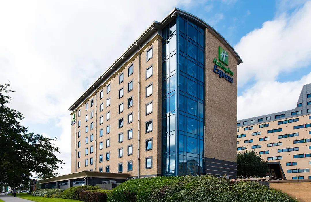 Holiday Inn Express Leeds City Centre By Ihg-1