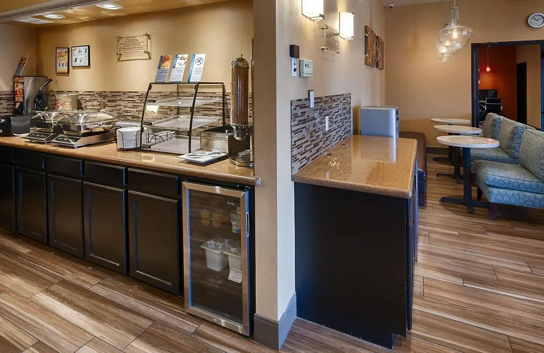 Best Western Plus Edinburg Inn & Suites-1