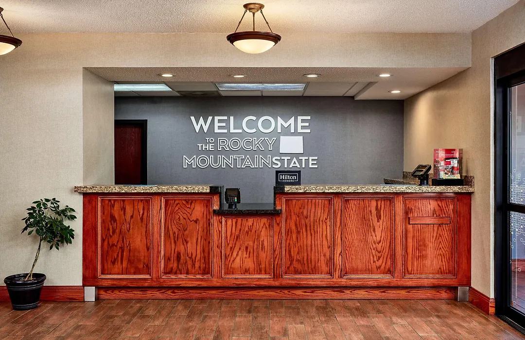 Hampton Inn Longmont-1