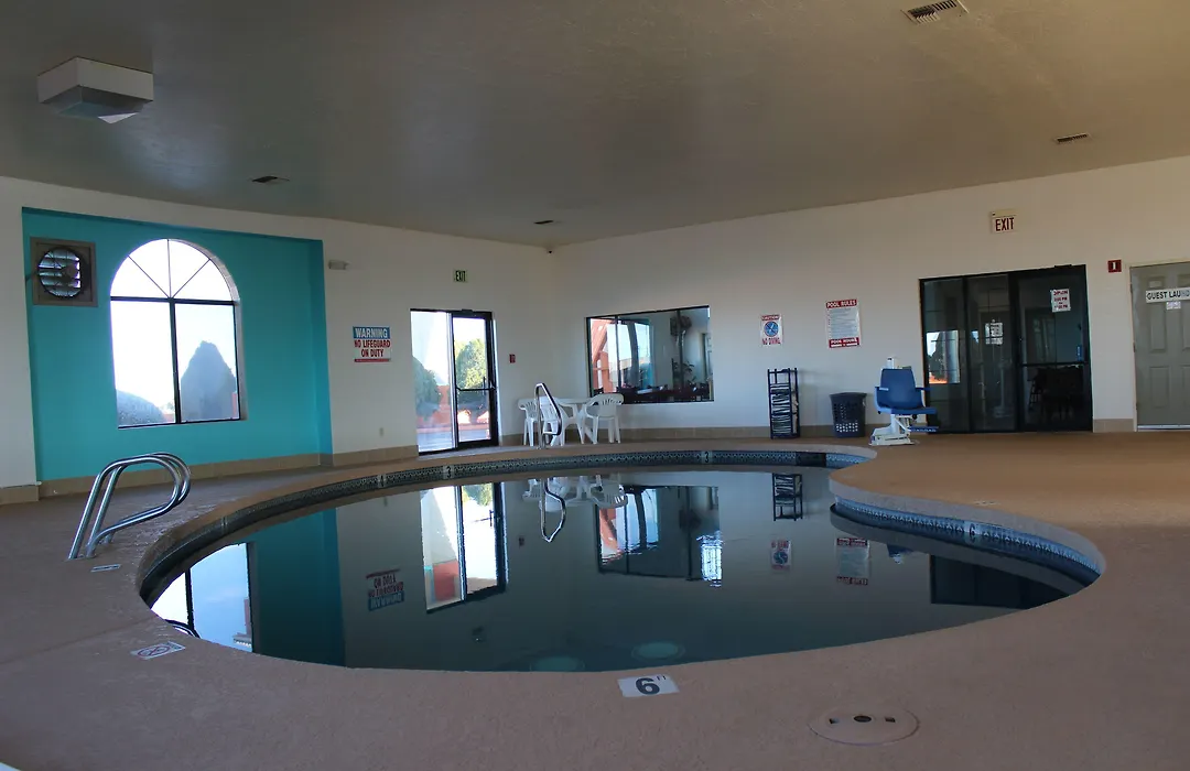 Howard Johnson By Wyndham Holbrook-1