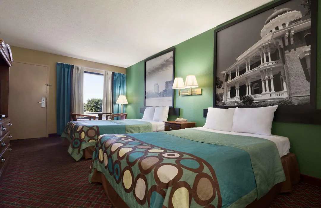 Super 8 By Wyndham Hattiesburg North - University Area-1