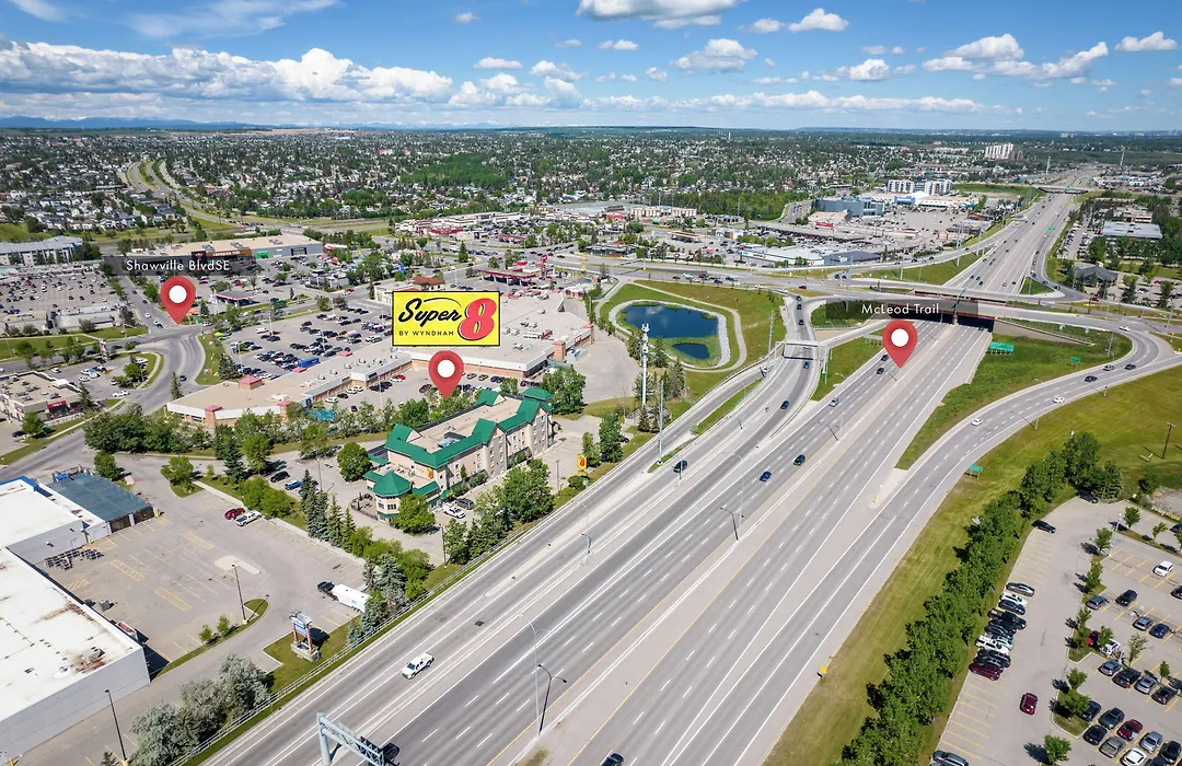 Super 8 By Wyndham Calgary Shawnessy Area-1