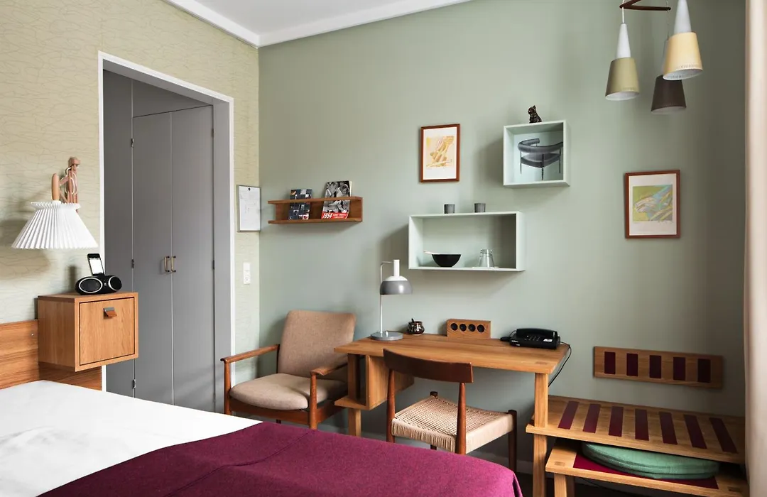 Hotel Alexandra-1