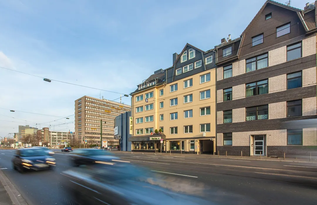 Hotel Flora Duesseldorf-1