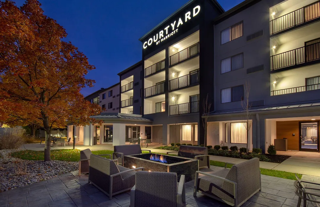 Courtyard By Marriott Cincinnati Airport-1