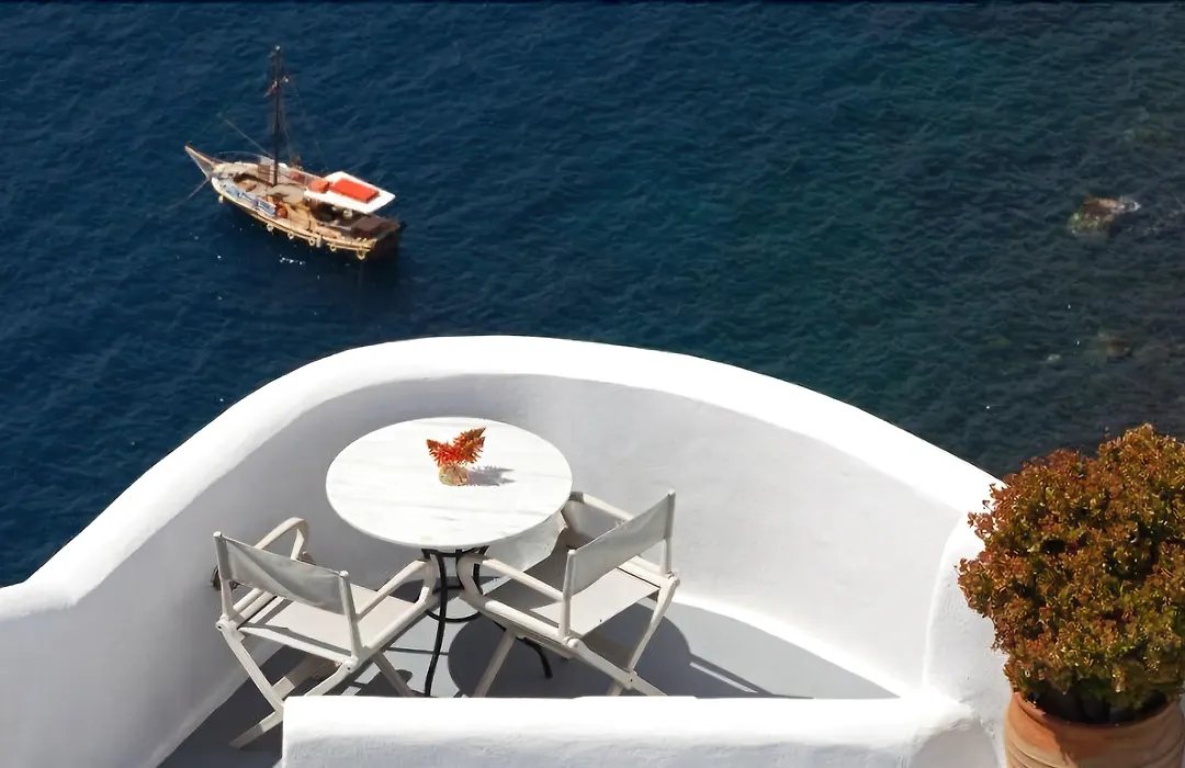 Ikies Santorini-1