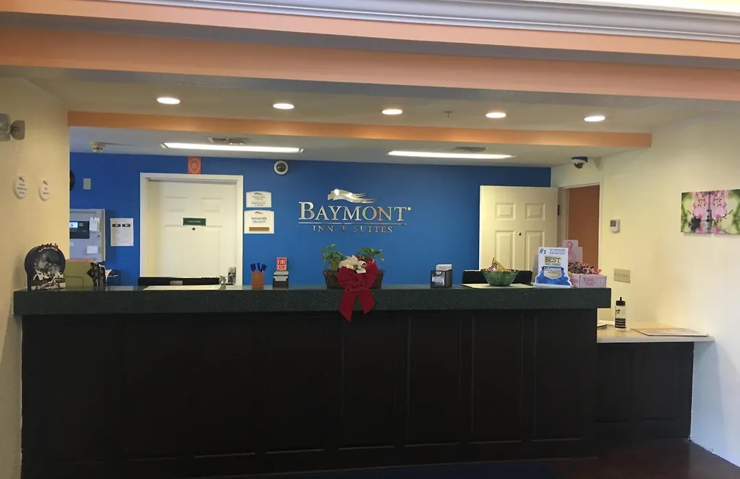 Baymont By Wyndham Lakeland-1